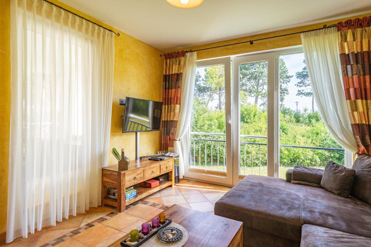 Ferienwohnung Romantica Am Strand Von Juliusruh Buitenkant foto